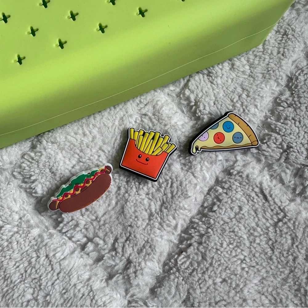 UP & UP | Silicone Charm Pencil Pouch Green With Charms